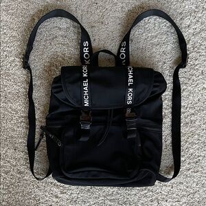 CLEAN MINT MICHAEL KORS BLACK BACKPACK TRAVEL EVERYDAY USE BAG
